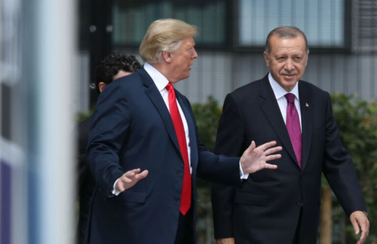 Πότε θα τελειώσει το… παραμύθι της “εύνοιας” Ερντογάν από τον Τραμπ;