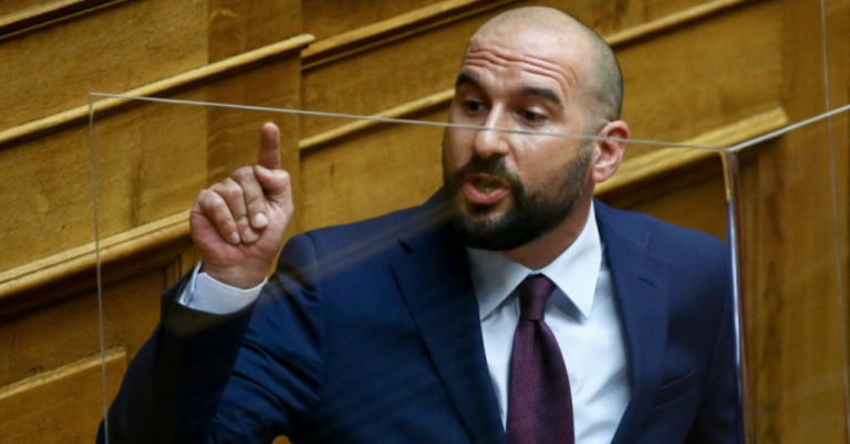 Τζανακόπουλος: Η κυβέρνηση Μητσοτάκη προσπαθεί να βοηθήσει τα συμφέροντα που είναι φίλοι της